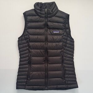 Patagonia Women's down sweater vest Size XS